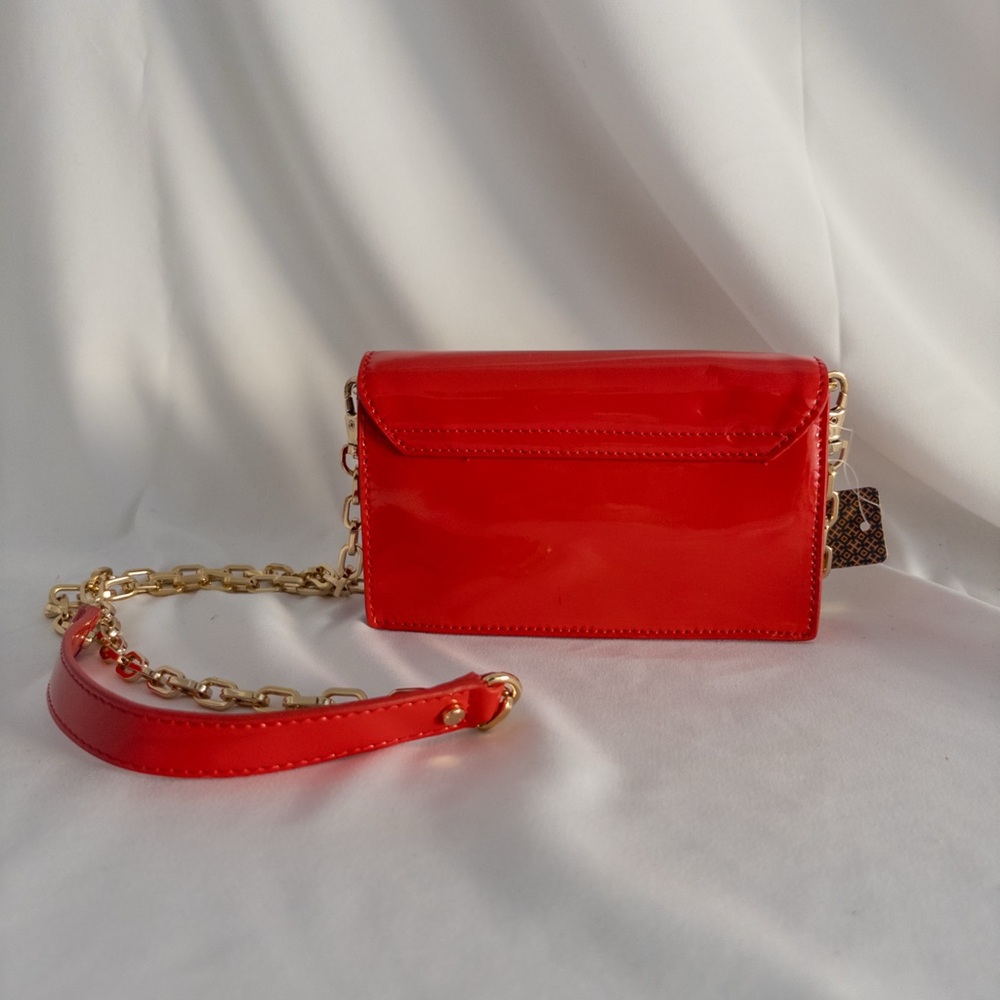 Tory Burch Lobster Patent Bow Envelope Crossbody Red Gold Chain - Picture 4 of 8